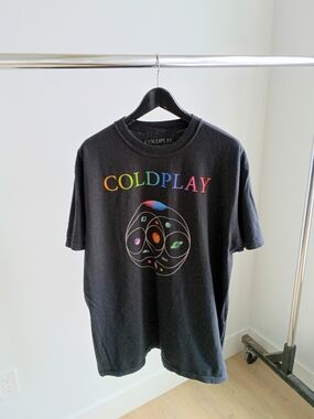 Official Coldplay 2025 World Tour Tee - Music of the Spheres - XL - Gorpcore